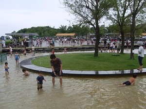 水遊び!!ガーデンパーク