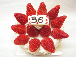 ３６歳？