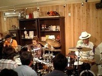 伝兵衛堂ライブ始まる 2009/05/23 20:10:32