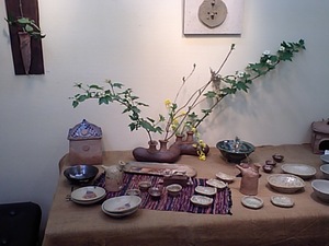 古山潤さんの個展にお邪魔しています。