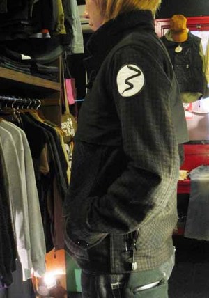 新作登場 → CERBIM JACKET