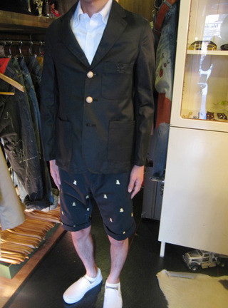 SHORT PANTS