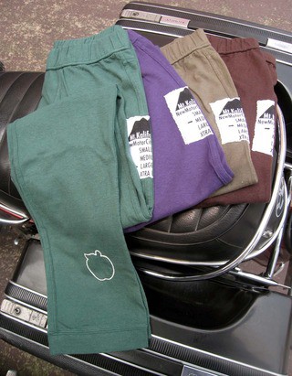 Leggings 入荷しました！