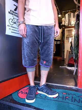 MOLE SHORTS着用画像