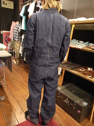 WORK-AHOLIC SUIT 予約会してます！