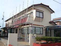 塗装工事しています