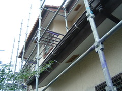塗装工事しています