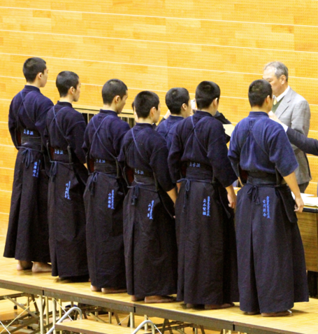 表彰式・磐田東高男子のスナップ