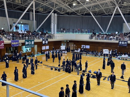 磐田東中学生は、男子準優勝　女子第三位でした。