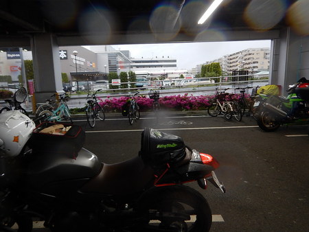 横浜で雨宿り！
