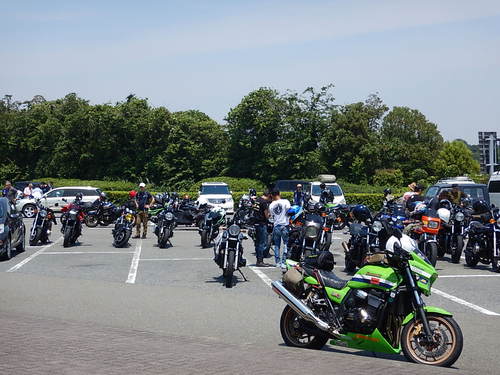第三京浜・都筑PAがバイクでいっぱいでした！