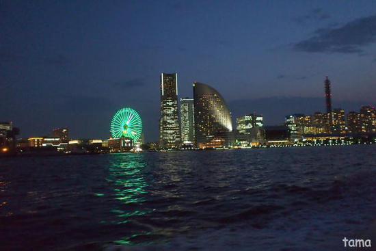 横浜シーバスからの夜景（１８枚）　山下公園⇒ベイクォーター