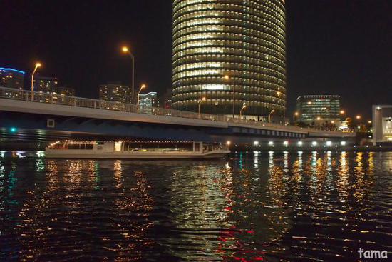 横浜シーバスからの夜景（１８枚）　山下公園⇒ベイクォーター