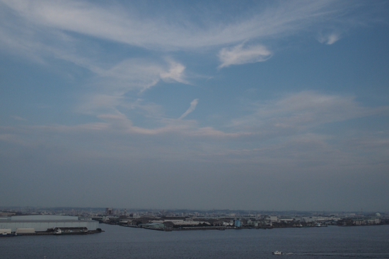 バブルな建物？　名古屋港ポートビル（foto　13枚）