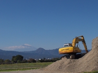 重機と富士山 2014/11/25 14:50:13