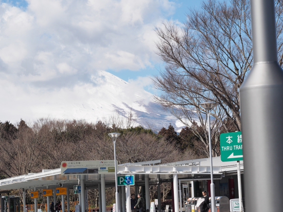2月19日の富士山　　ドライブの合間の富士山