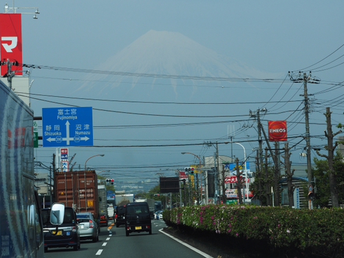 4月16日の富士山　NO1　　ドライブの合間の・・・・・