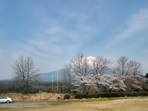ベタ富士　4月16日の富士山　NO2　　ドライブの合間の・・・・・