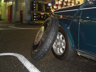 K300GPタイヤ交換