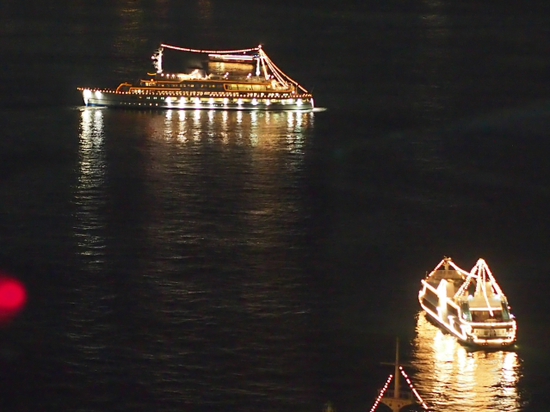横浜マリンタワーの夜景♪　（foto　22枚）