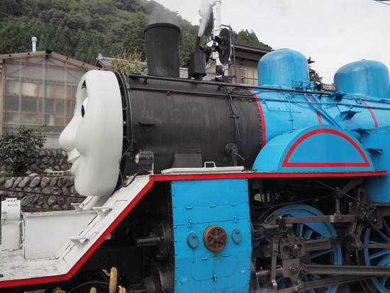きかんしゃトーマスと追いかけっこ