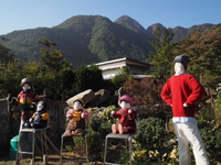 明るい農村　畑のファミリー