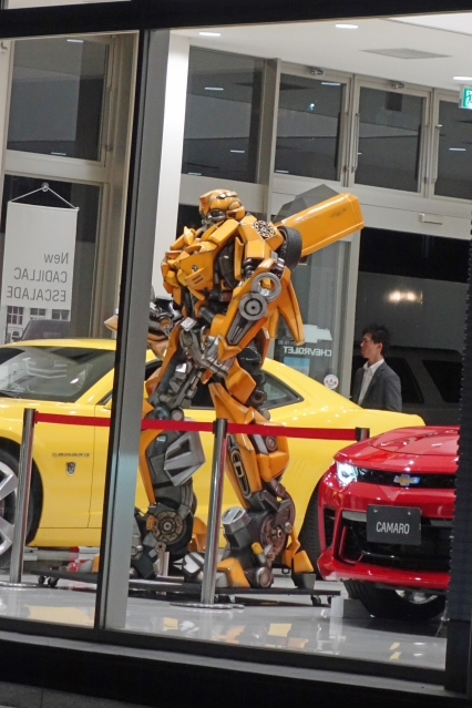 バンブルビー　トランスフォーマー　カマロ