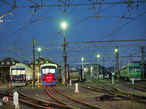 クリアブルー　回送　　しずてつ電車　新型車輌　運行開始前