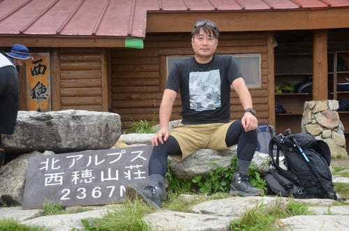 剣ヶ峰と西穂山荘に。