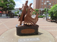 初めまして《宝塚大劇場》