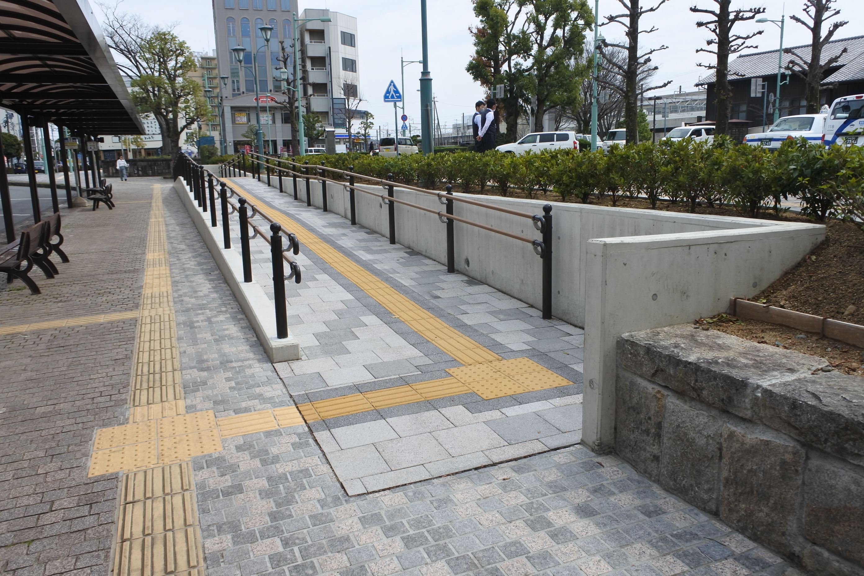 掛川駅北口UD