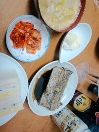 ビールと食事を楽しむ 2013/02/01 03:10:11