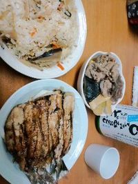 濁り酒と食事を楽しむ 2013/03/15 02:43:12