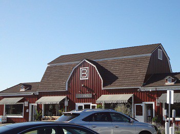 Brentwood Country Mart