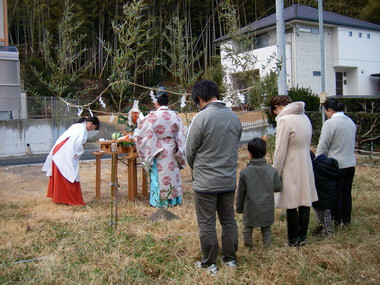 神ヶ谷の家・地鎮祭催行される。