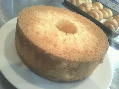ふわっふわレアチーズ＆しっとりふわっのシフォンケーキ