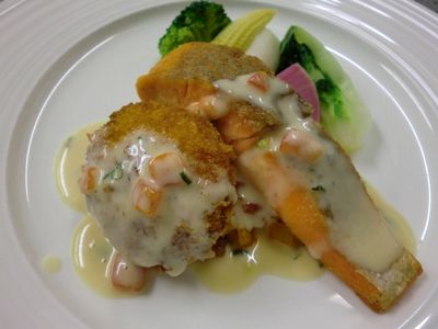 ポークシチューのポットパイ　１日限定６食