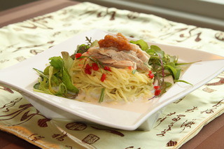 穴子の南蛮漬けのせ白湯冷麺