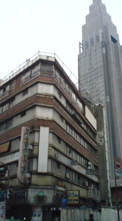 エンジェルビル