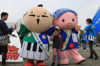 家康くん　＆　あゆコロちゃん(あつぎシティセールス大使)