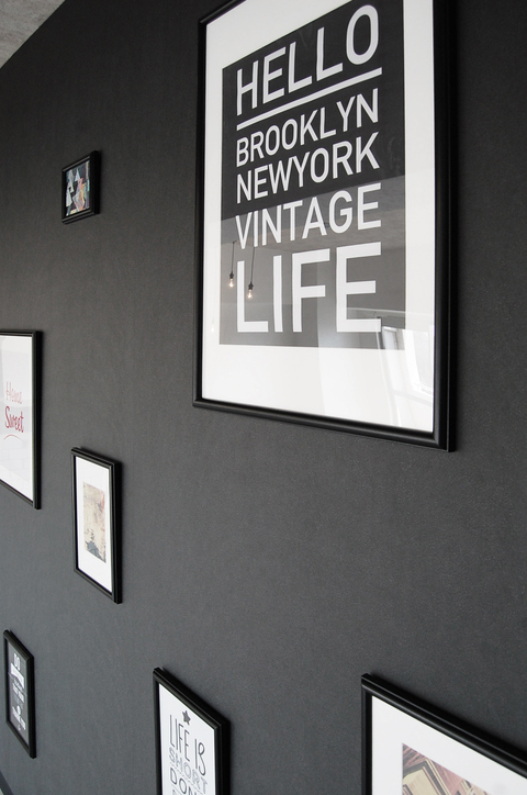 MONOTONE VINTAGE