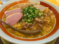 浜松市中央区天王町の雷電ラーメン。