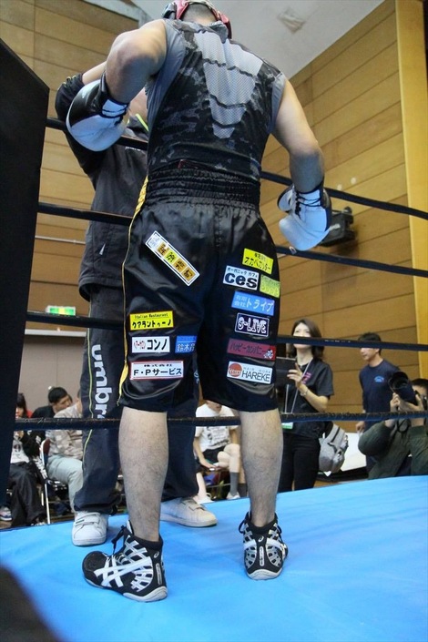 両選手 入場