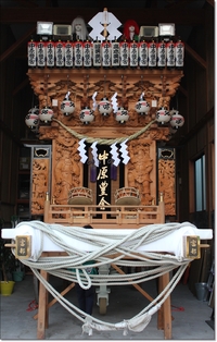 前夜祭もたくさんの人でした。
