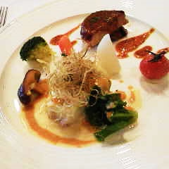 ご参加いただけます！「フレンチレストラン貸切ランチ＆演奏会」