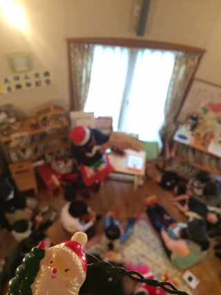 １２月のえほん文庫の予定一覧♪飾り巻き寿司講座や、クリスマスパーティーもありますよ＼(^o^)／