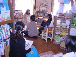 また読んで欲しくなる「絵本の読み聞かせ講座」3月の報告＆5月開催のお知らせ♪