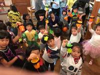 お天気に恵まれています＼(^o^)／えほん文庫のハロウィンパーティー１日目終了報告です♪