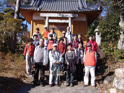 晩秋の山辺の道を歩く　3