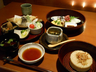 三段重箱膳